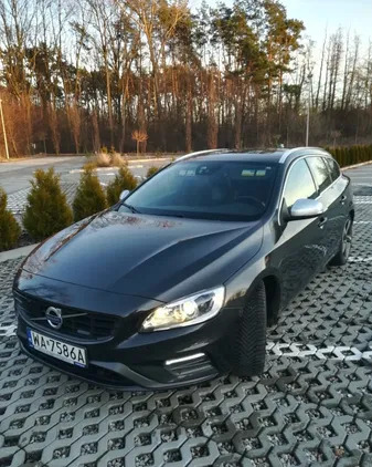 warszawa Volvo V60 cena 78900 przebieg: 117300, rok produkcji 2015 z Warszawa